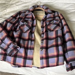 Plaid jacket Sherpa interior size small